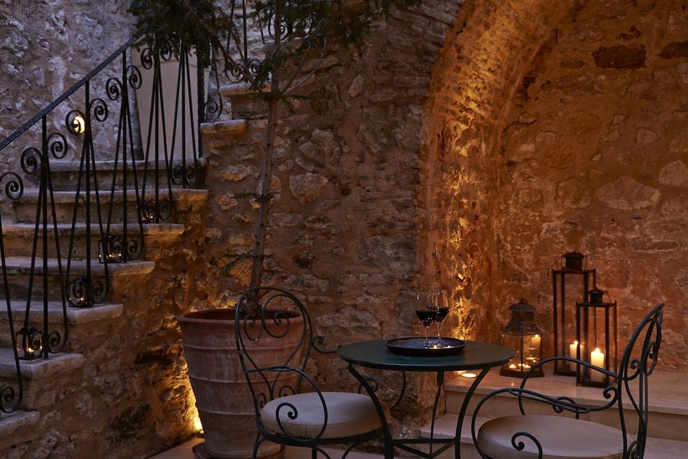 The Captain'S House Boutique Hotel Preveza Exterior photo